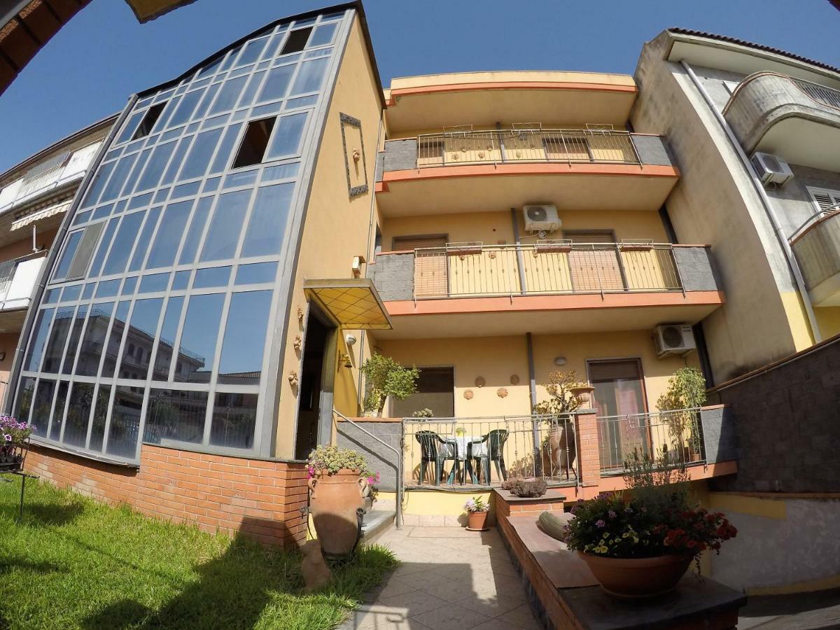 Maretna Sicily Holiday Mascali Exterior foto